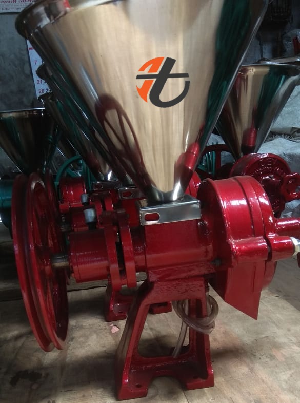 Kaju /Daal 6" Grinder Coupling Machine